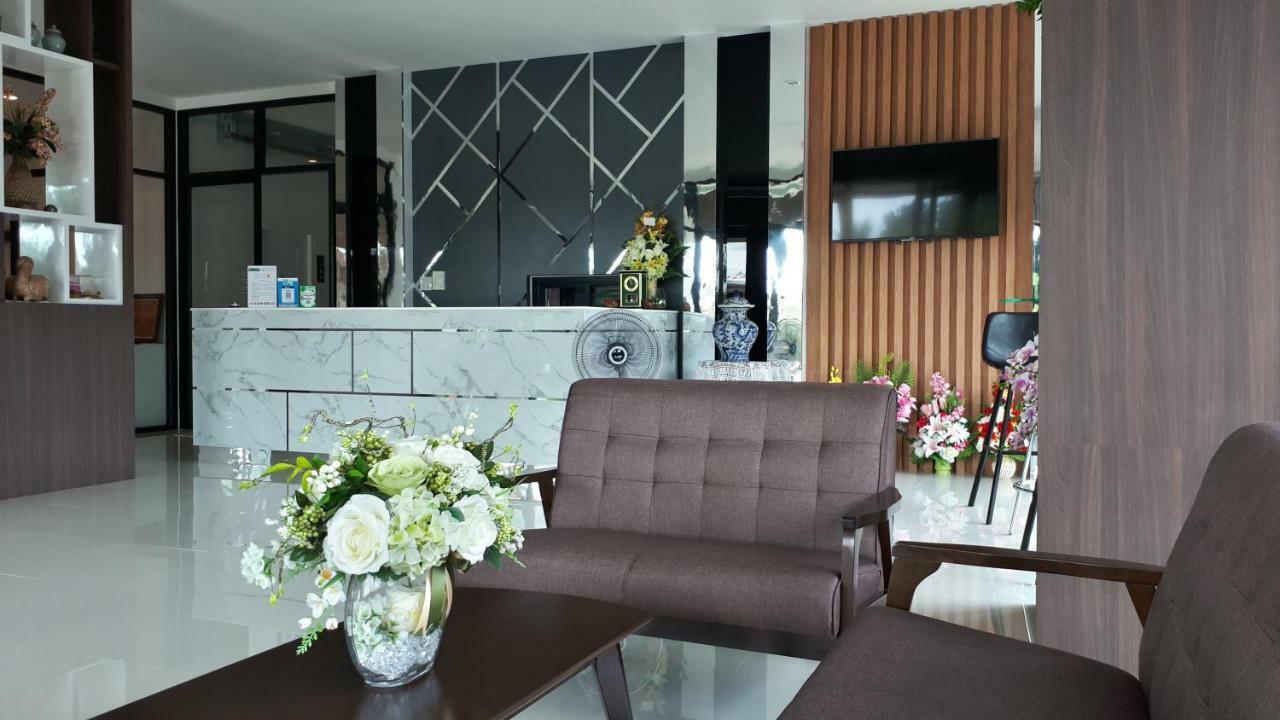 Baan Lita Lejlighedshotel Phimai Eksteriør billede